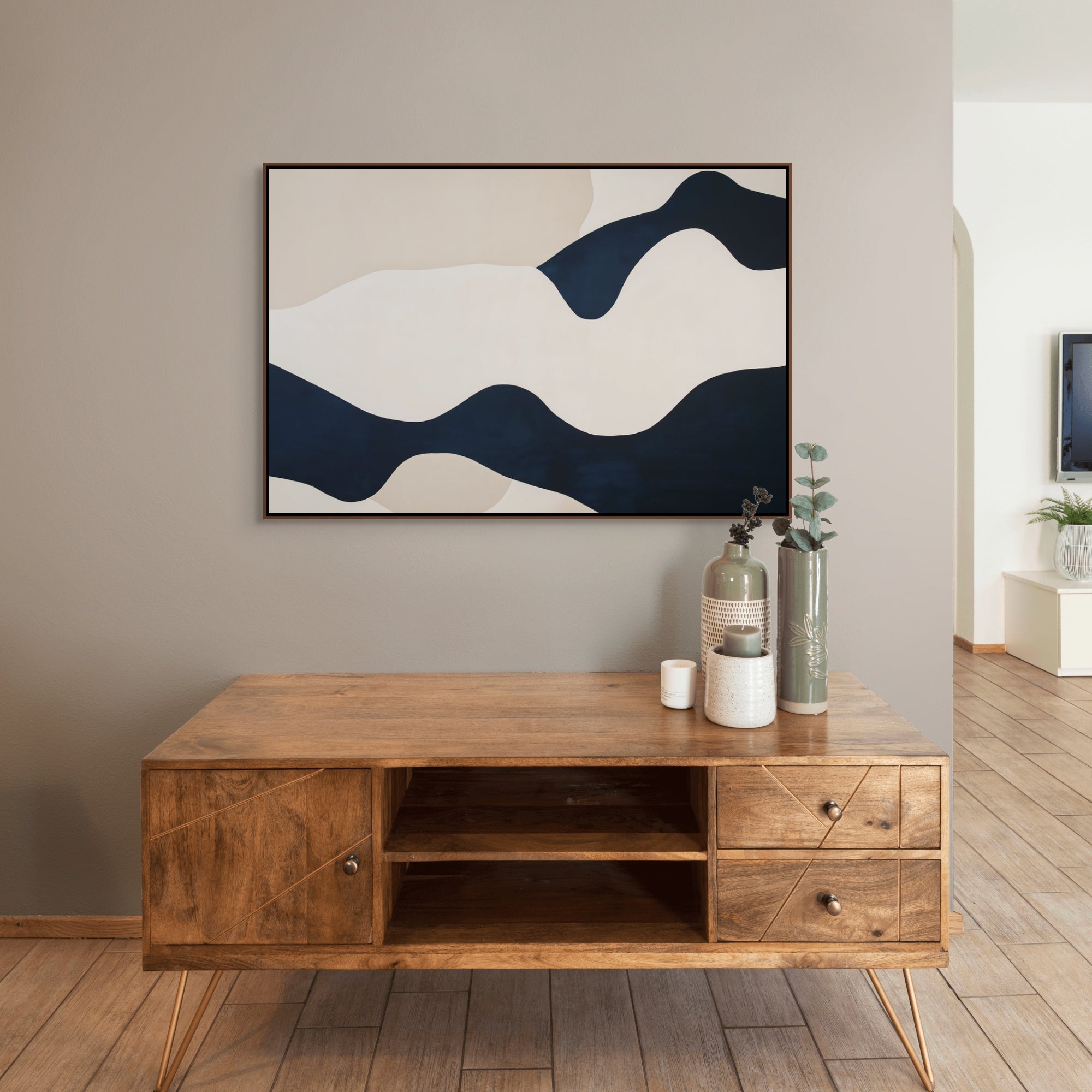 D0038-room-f-walnut-hallway-room-image-room-f-walnut