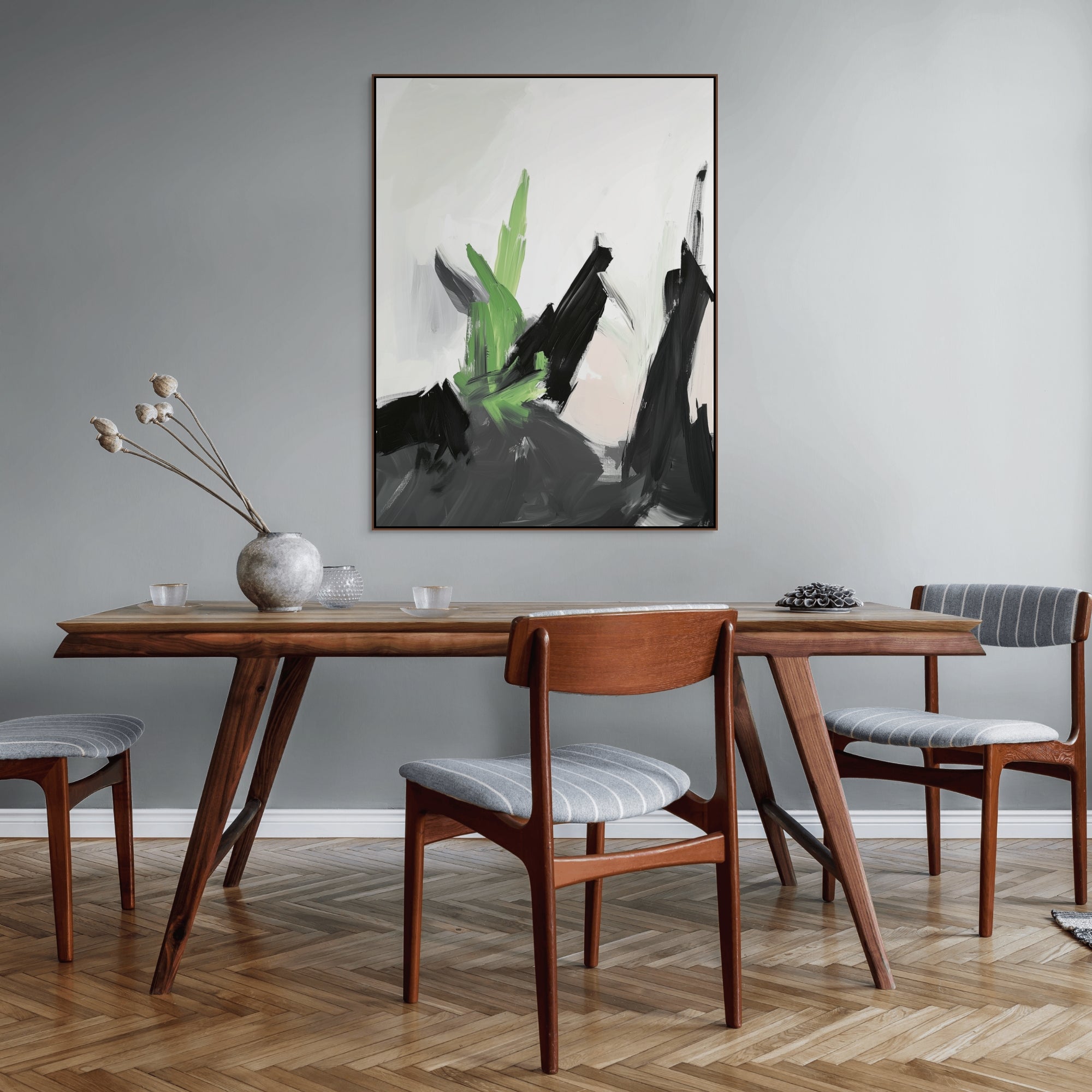 D0600-room-f-walnut-dining-room-image