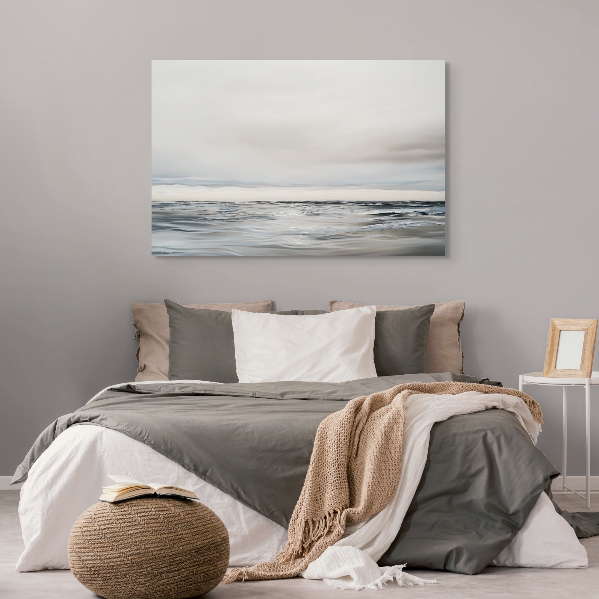 D0556-room-f-wrapped-bed-room-image