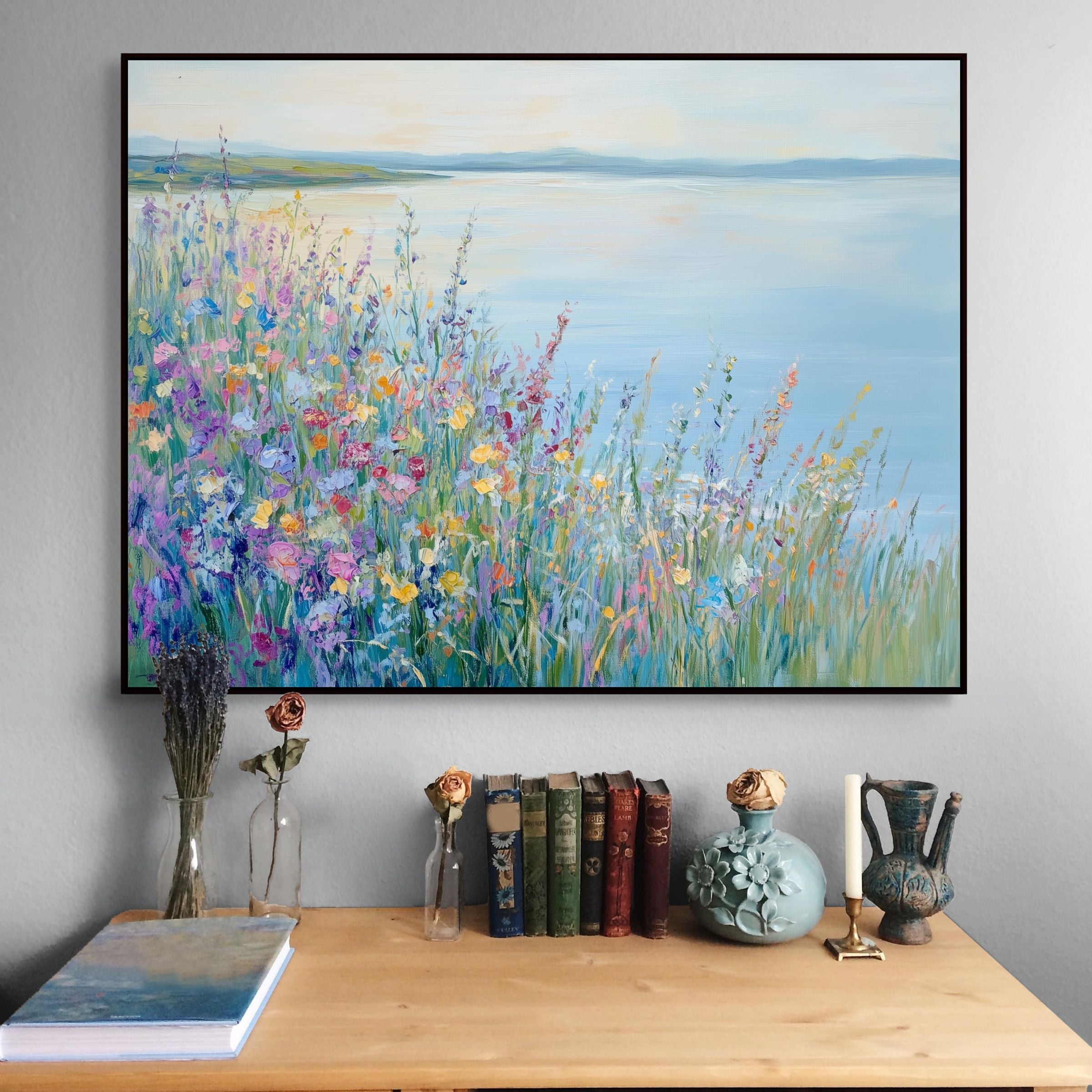 D0826-room-f-black-hallway-room-image