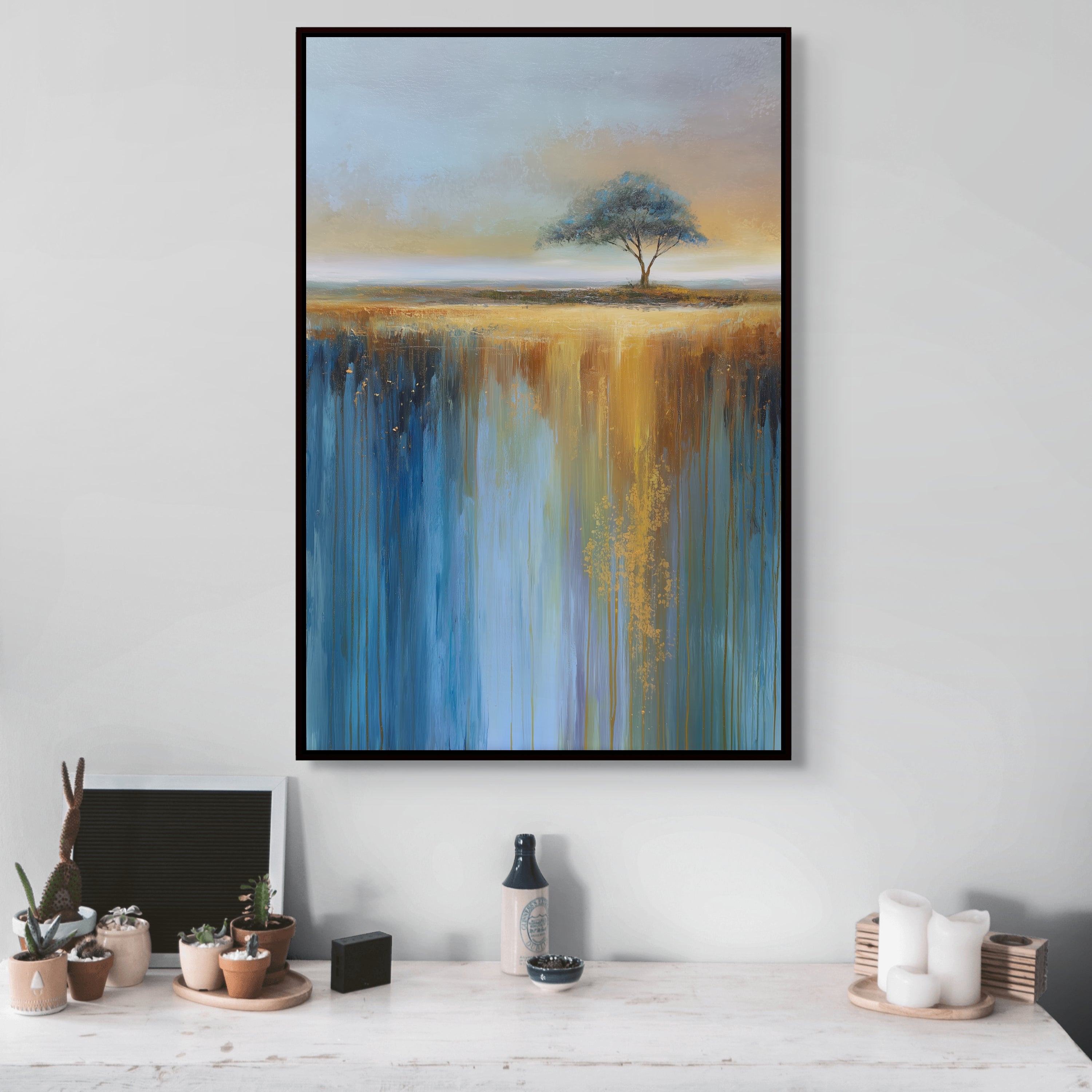 D0970-room-f-black-hallway-room-image