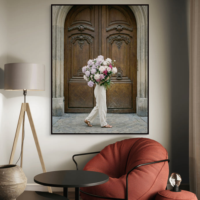 D1495-room-f-black-lounge-room-image