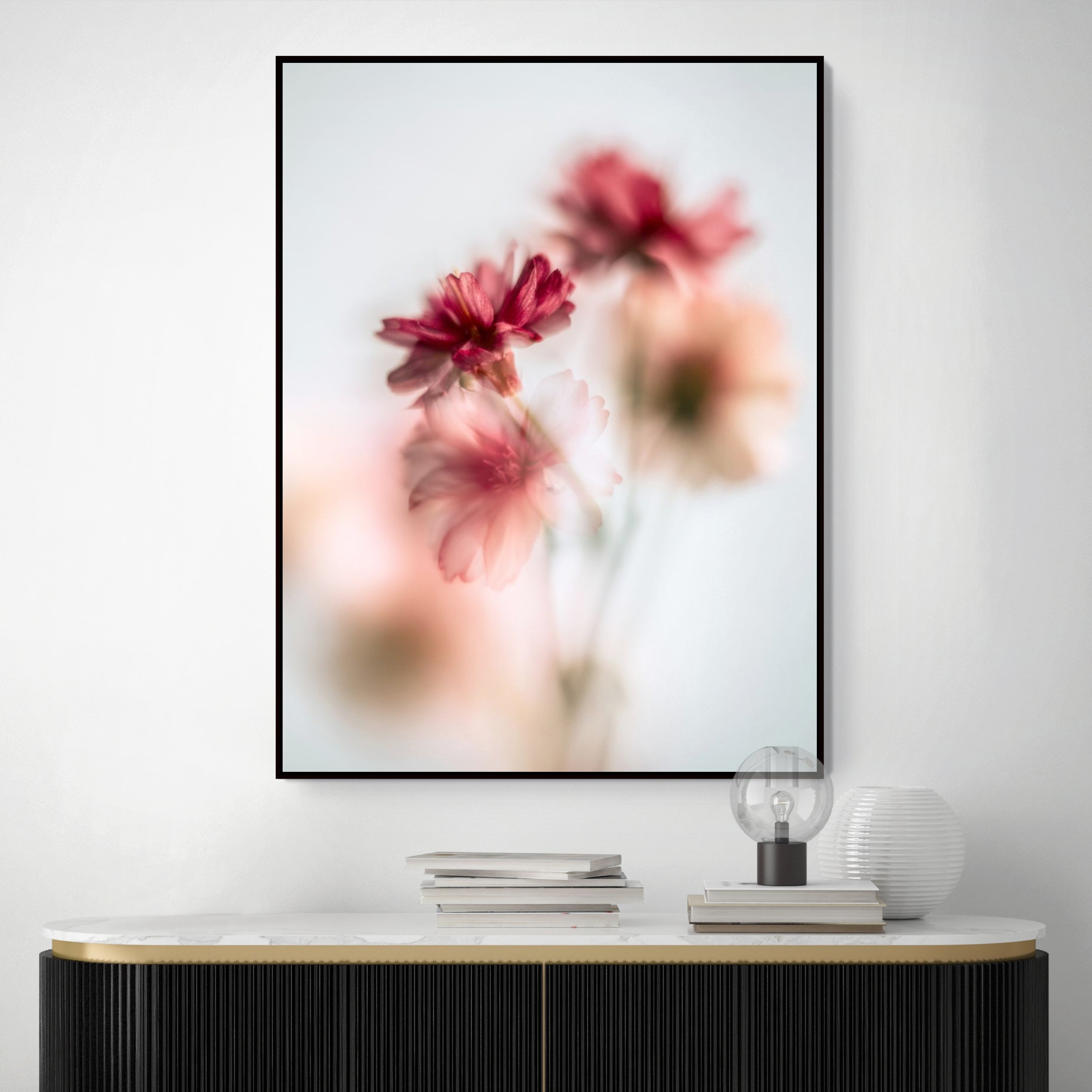 D1624-room-f-black-hallway-room-image