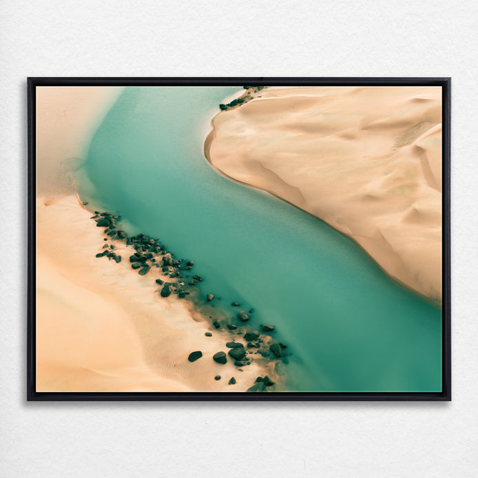 D1692-hand-painted-wall-art_3_4x3-horizontal-frame-black.psd_3