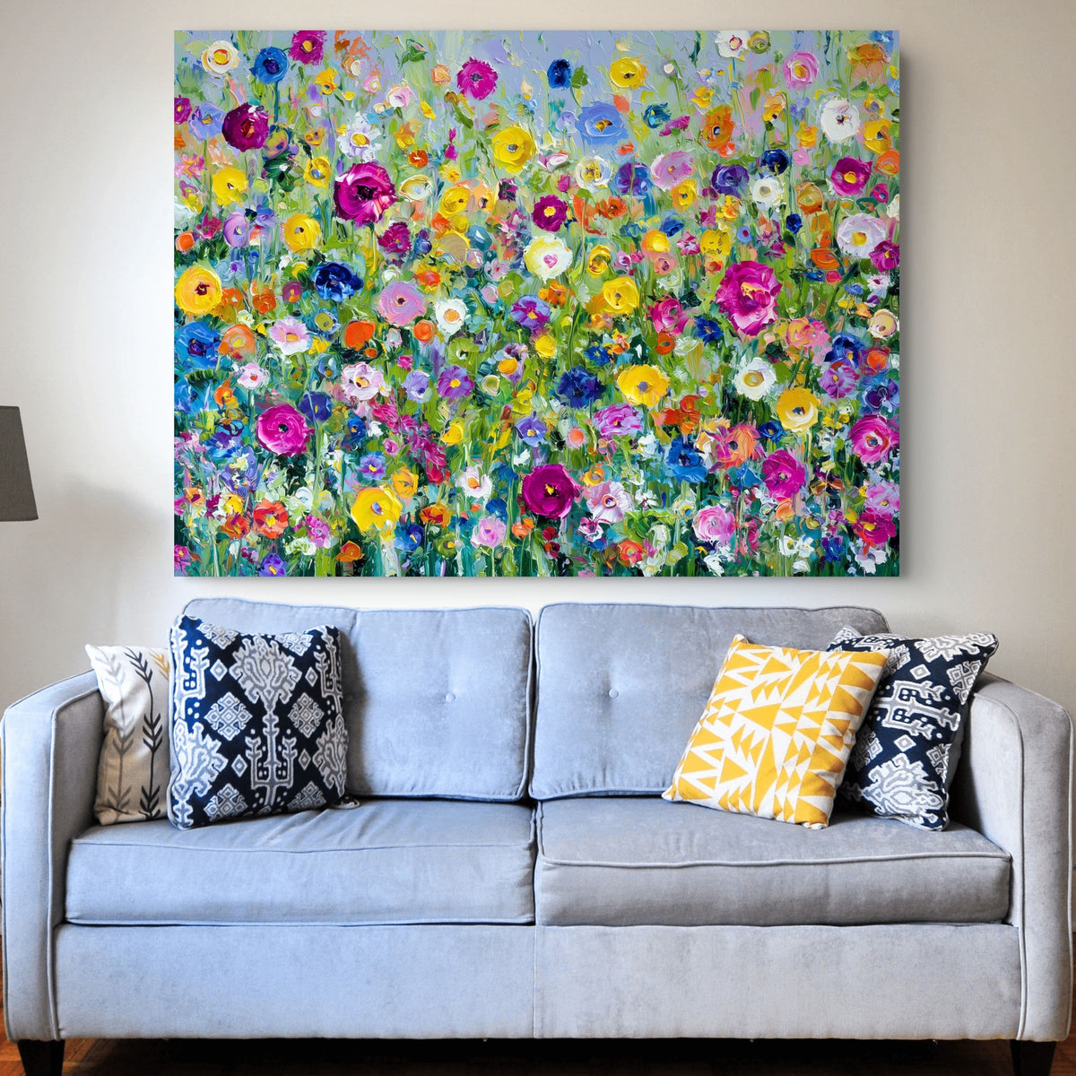 D1781-room-f-wrapped-living-room-image