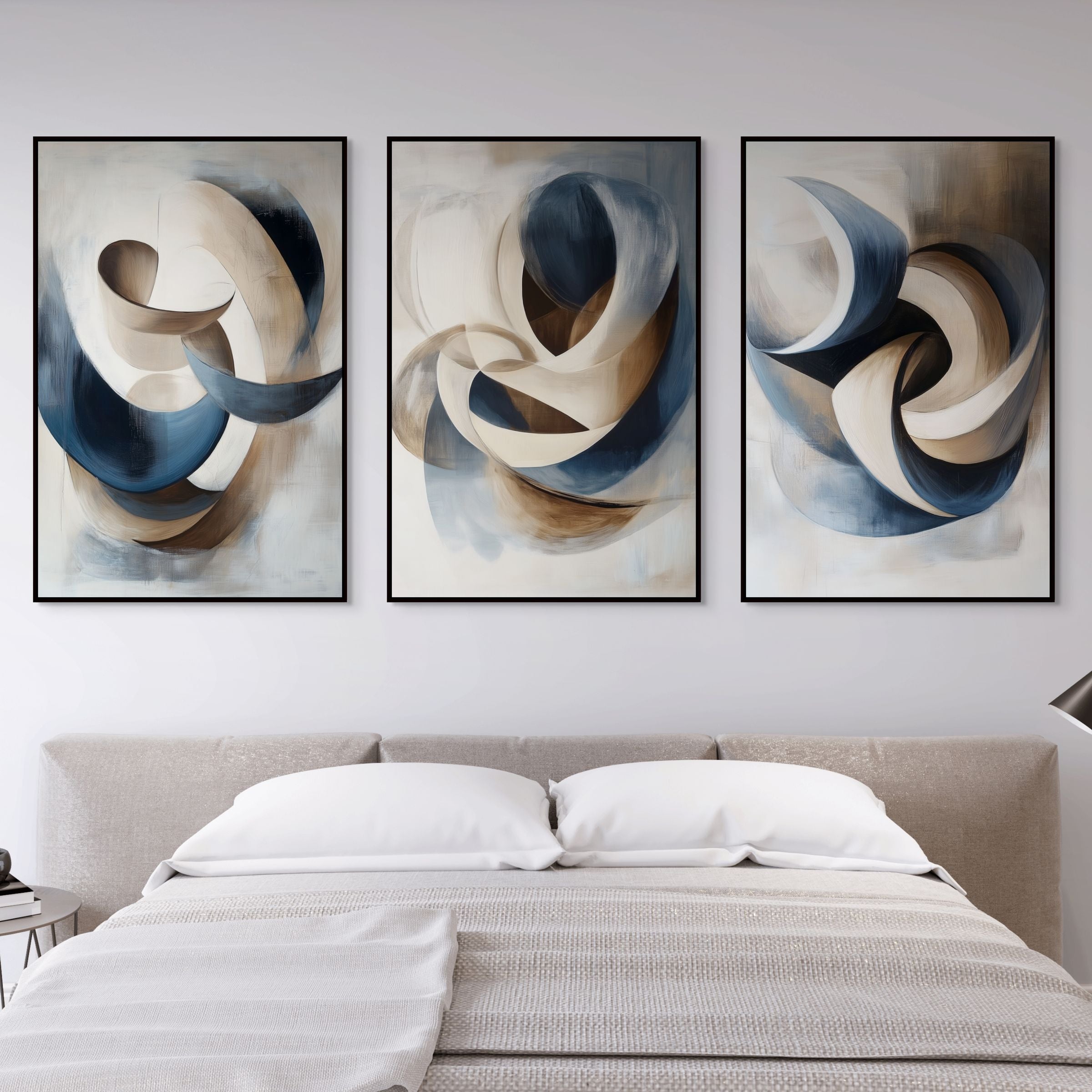 S0008_D0446-D0445-D0444-room-f-black-bed-room-image